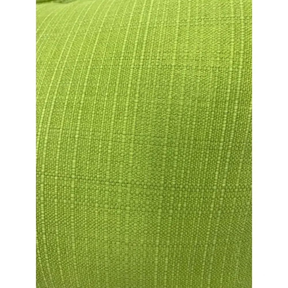 Pillow Perfect 4-Piece Outdoor Cushion & Lumbar Pillow Set - Green - Patio Decor